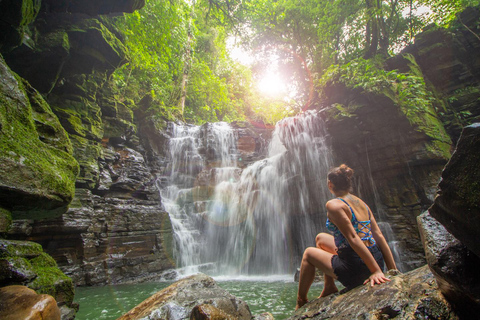 From Quito: Andes and Amazon 5-Day Adventure with Meals