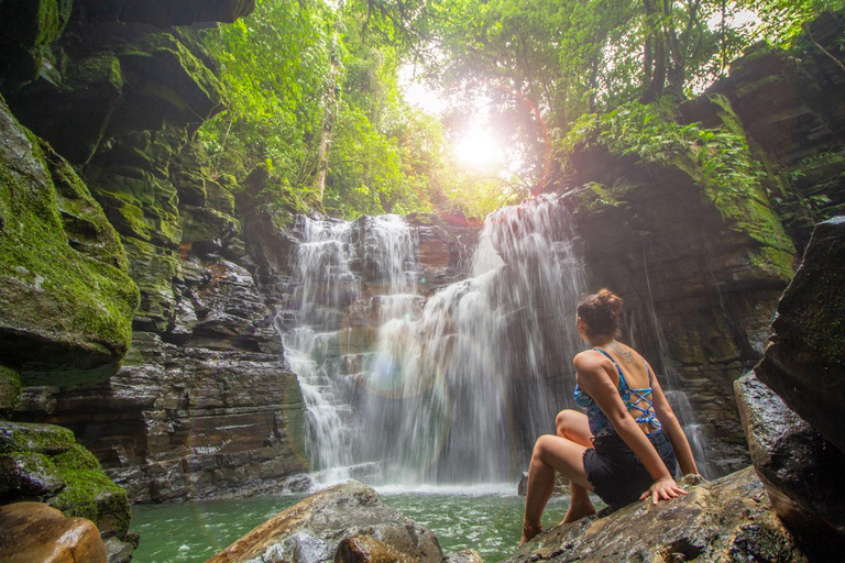 From Quito: Andes and Amazon 5-Day Adventure with Meals