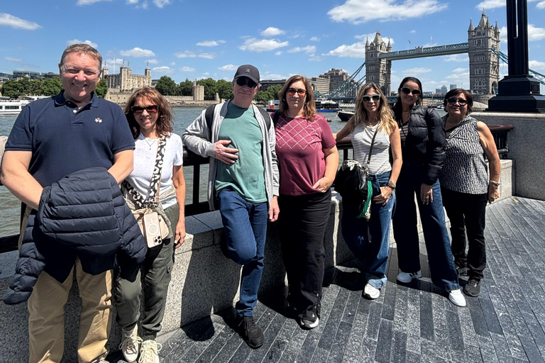 London: Tour through the history of the Thames, from St. Paul's to Tower Bridge