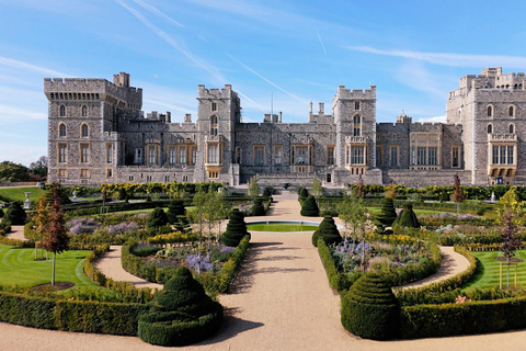Exclusive Windsor Castle Entry, Audio Guide & Transportation