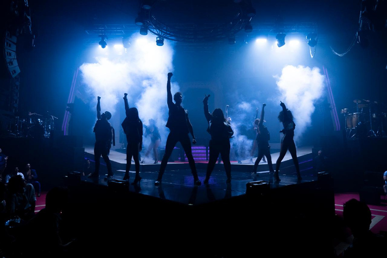Cancún: Myst Euphoria Show Tańcz w rytm hitów wszystkich dekad!Frontowy balkon na antresoli / Zielony