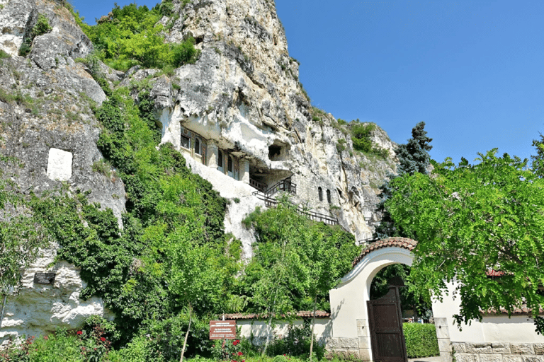 From Bucharest: Full-Day Guided Tour to Ruse, Bulgaria