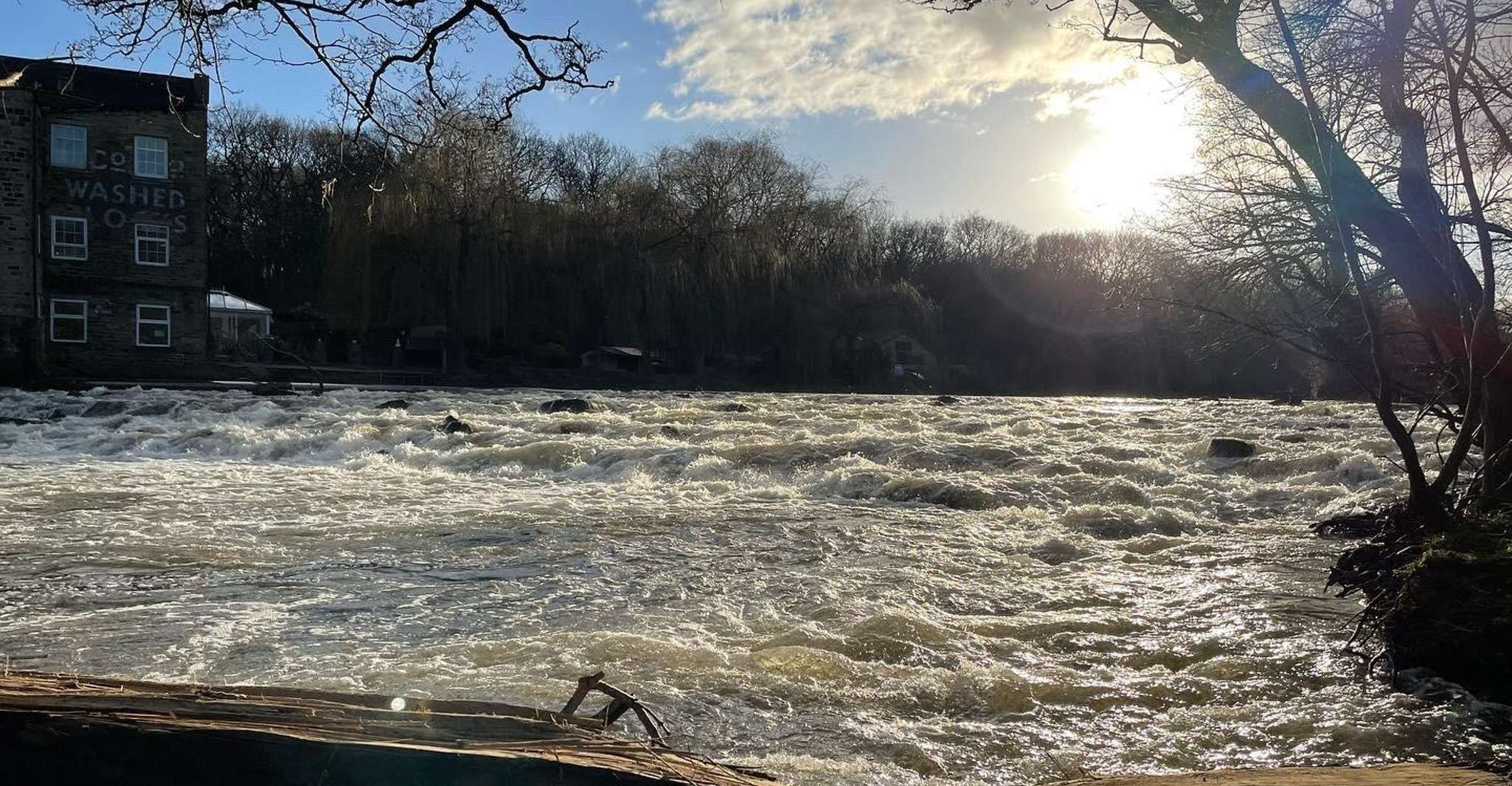 Saltaire, пешеходная экскурсия с гидом на полдня - Housity