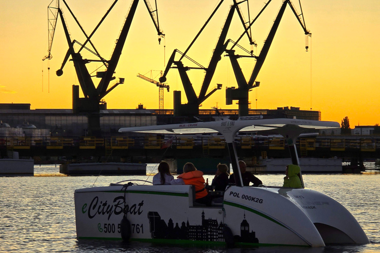Gdańsk: Eko Rejs po Motławie o zachodzie słońca z Prosecco