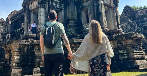 2-Day Angkor Wat Sunrise, Temples & Countryside Tour