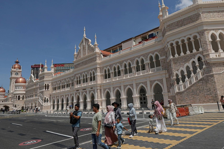 Kuala Lumpur: Sultan Abdul Samad Building Private Tour