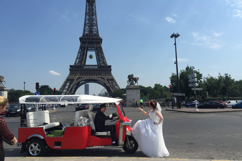 Paris by Tuk-Tuk: Private Tour of Iconic City Landmarks Paris by tuk-tuk: 2-hour Private Tour of Iconic City Landmarks