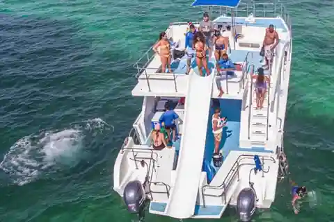Isla saona desde Punta Cana: transporte + open bar incluido