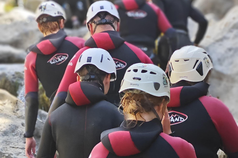 Rethymno: Excursión de barranquismo en el desfiladero de KourtaliotikoRethymno: recorrido de barranquismo en el desfiladero de Kourtaliotiko