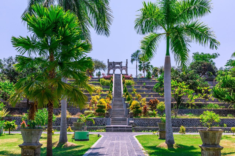 Bali: Lempuyang-Tempel, Tirta Gangga, und Virgin Beach Tour