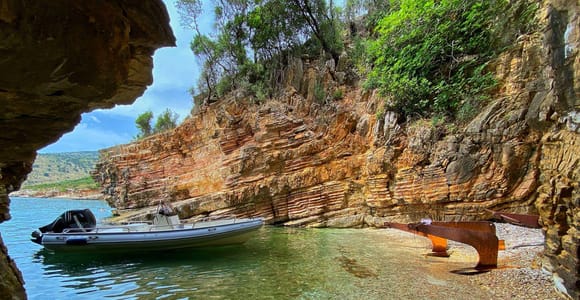 Sarandë Speedboat Tour to Krorez Beach & Hidden Bays