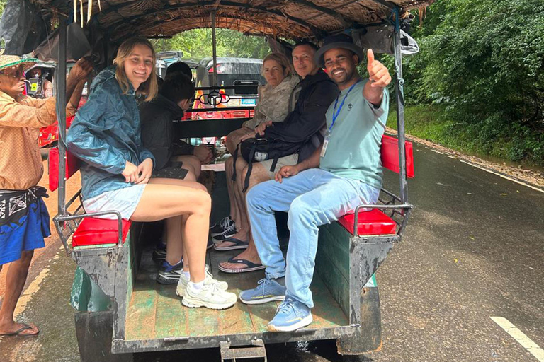 Kandy: Sigiriya Village Life Experience with Lunch