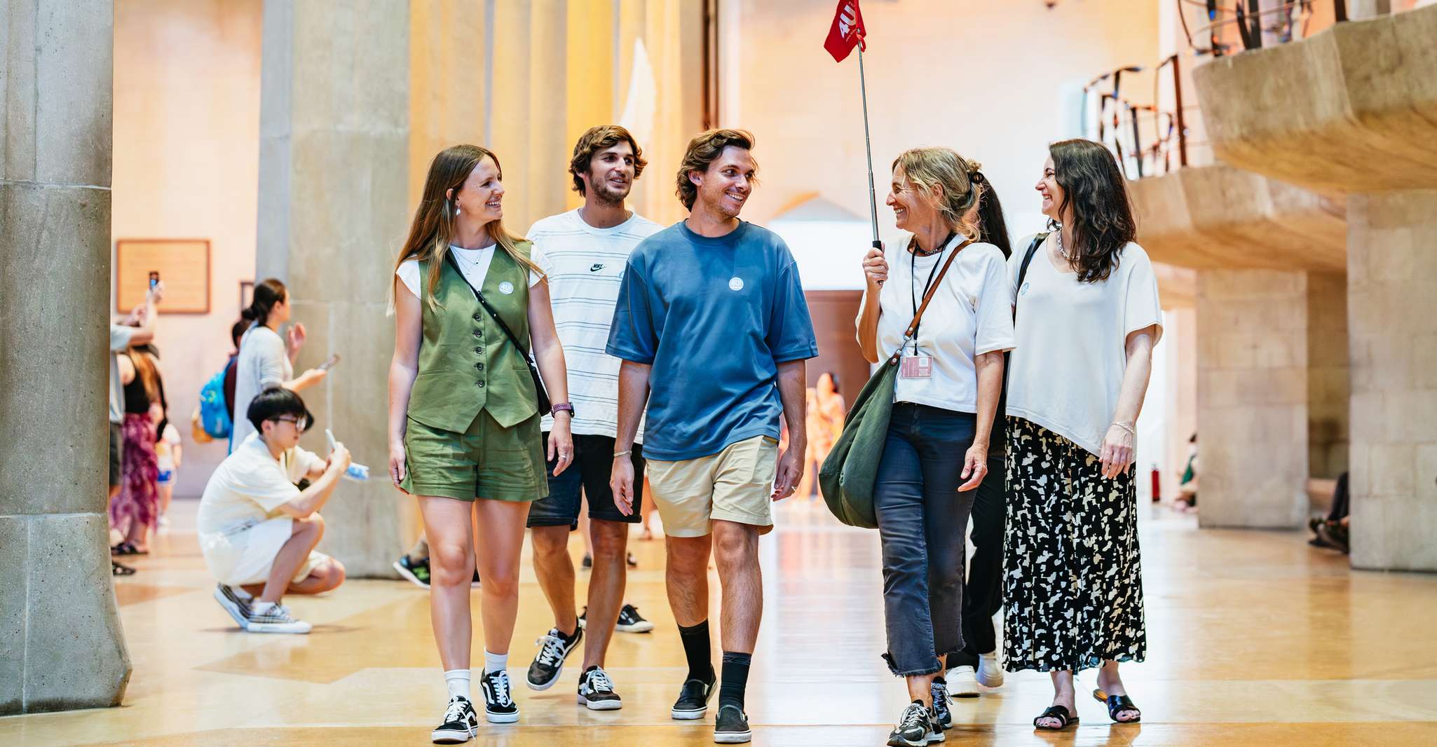 Barcelona: Sagrada Familia Skip-the-Line Entry Ticket & Tour photo 2