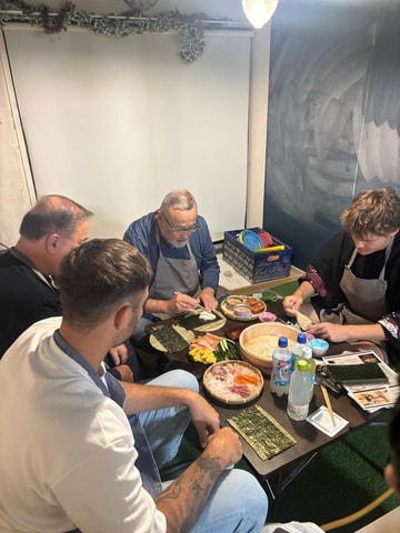 Hiroshima: Temaki Sushi-Making Experience