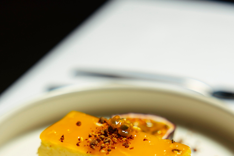 Amsterdam: Midnight Masquerade Dinner Show