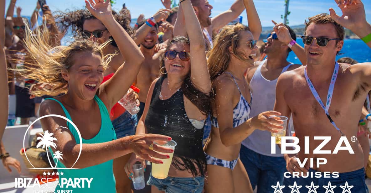 Afbeelding 19 van Ibiza: VIP-feest op een catamaran met DJ, open bar, paella en discotheken