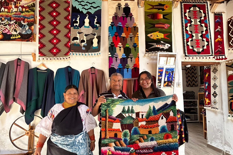 Quito: 7-Days Avenue of Volcanoes Tour with Guide