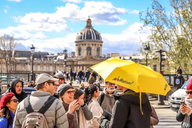 Tour storico di Parigi a piedi in inglese
