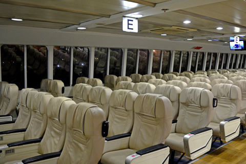 Mykonos: Ferry Journey Between Mykonos and Naxos Naxos → Mykonos (One Way)