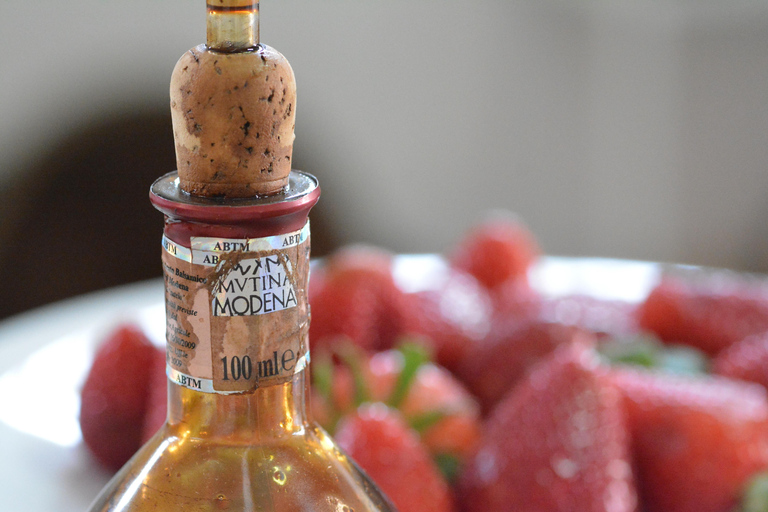 Modena: Balsamic Vinegar Tour and Tasting