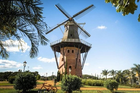 São Paulo: Die beste Streetfood-Tour mit einem ortskundigen GuideSão Paulo: 3-stündiger Rundgang mit Lebensmittelverkostung in kleiner Gruppe