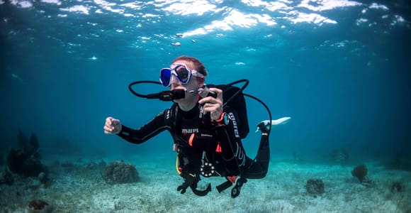 Menorca: Diving Baptism from a Boat with Photos Included