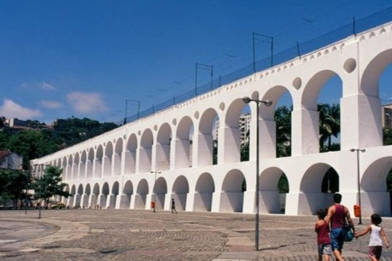 Rio de Janeiro: Best Street Food Tour With A Local Guide Rio de Janeiro : 3 Hours Small Group Food Tasting Walking To