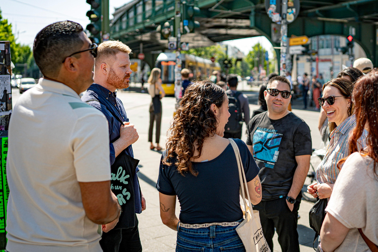 Berlín: Comida callejera guiada y visita cultural a pie