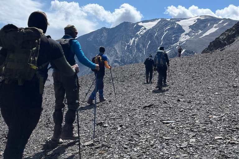 Bazarduzu 4466 m : 3-Day Trip to highest Point Azerbaijan