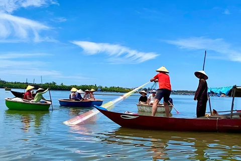 Jungle de cocotiers &amp; bateau-panier &amp; ville de Hoi An &amp; lâcher de lanternesVisite de groupe