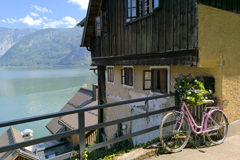 Serene Austrian Escape: Dürnstein, Melk, Salzburg, Hallstatt
