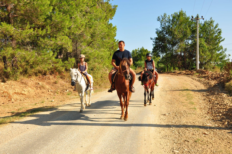 Experiência de equitação em Alanya