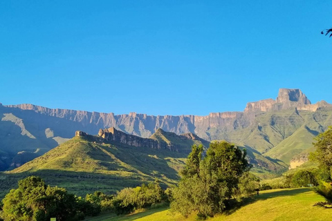 Hiking Tugela Gorge - Highest Waterfall in the world