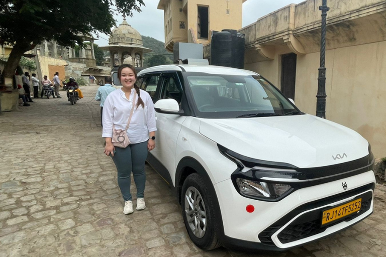Delhi: 2-Day Private Guided Tour with Car Tour with Private Tour Guide and Car