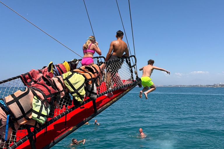 Manavgat River Boat Trip with Lunch and Foam Party