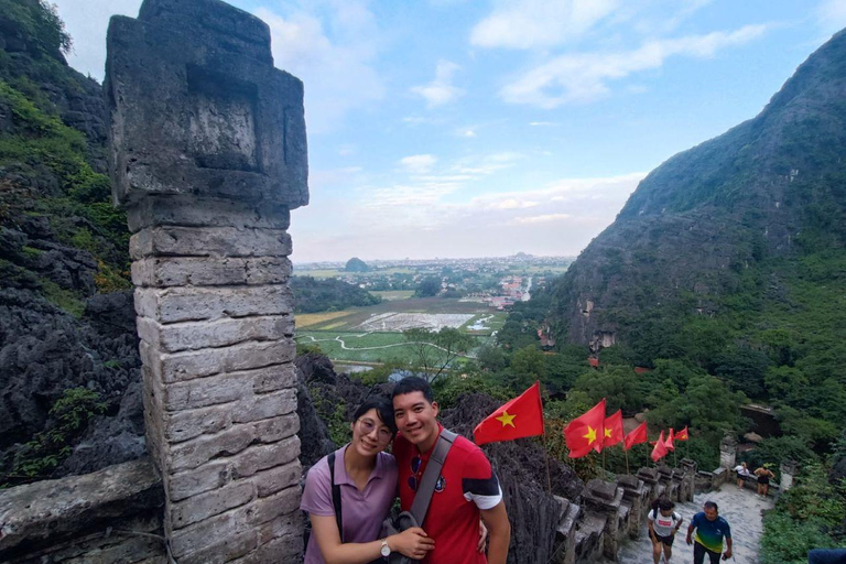 From Hanoi: Ninh Binh- Hoa Lu-Tam Coc- Mua Cave- Highlight