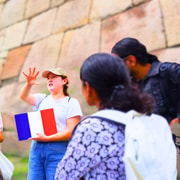 Tokyo: Imperial Palace and Edo Gardens (FRENCH LIVE GUIDE) Tokyo: Imperial Palace and Edo Gardens (FRENCH LIVE GUIDE)