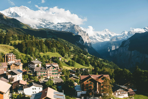 Interlaken: Jungfrau Region Day Trip with a local