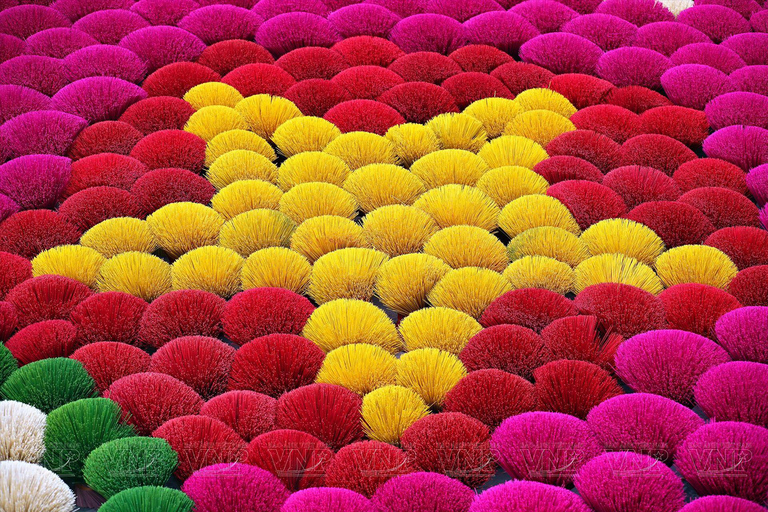 Hanoi: Duong Lam, Carpentry & Silk Village Or Incense & Hat Private: Incense Village & Hat Village & Silk Village