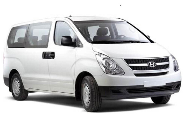 Cartagena: Transfer by van to all hotels in Cartagena