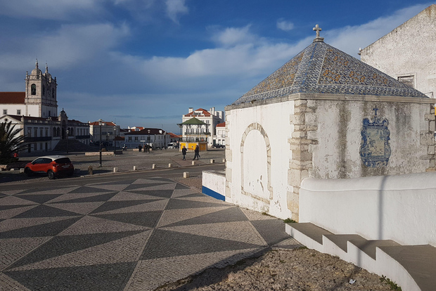 Tour of Nazare by car