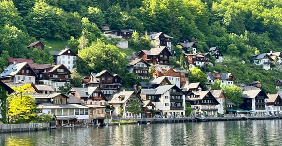 Vienna: Hallstatt, Salzkammergut Day Trip with option Mine