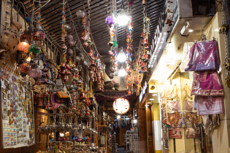 From Muscat: Nizwa Guided Tour with Optional Overnight Stay Nizwa Evening Tour with Overnight Stay