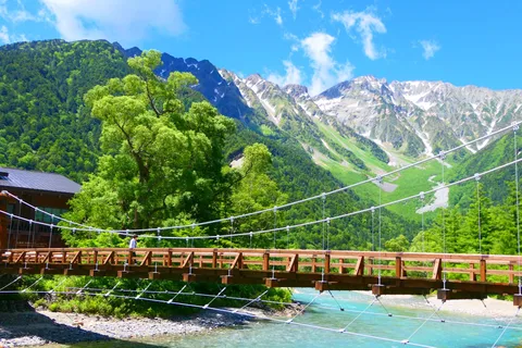 De Takayama: Teleférico de Shinhotaka e passeio por Kamikochi