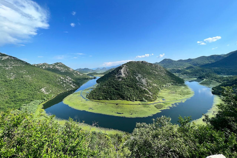 Wspaniała wycieczka po Czarnogórze Kotor i Stare Miasta BudvyPodgorica: Wycieczka po Starym Mieście w Kotorze i Budvie