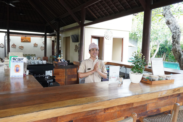 Bali - Ubud Ubuds verkstad för silversmyckenRegelbunden Ubud smyckesverkstad