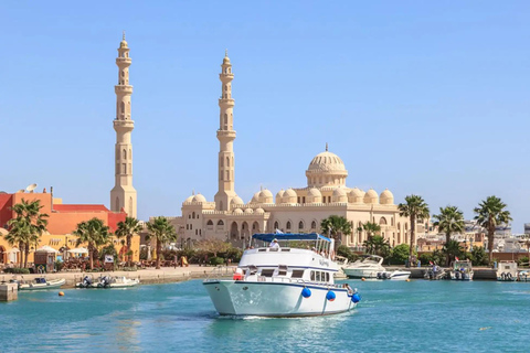 Hurghada: City Tour & Bazaar with Optional Sand Museum Visit Group Sightseeing and Shopping Tour