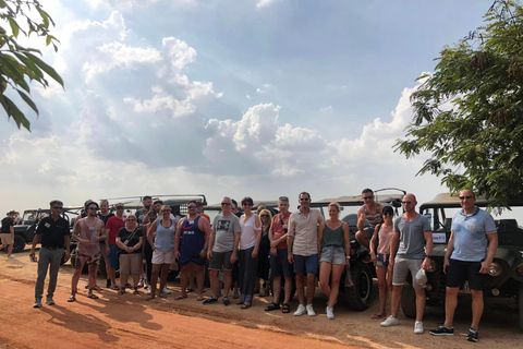 Siem Reap : Visite du complexe des temples d&#039;Angkor en jeepComplexe des temples d&#039;Angkor Circuit en jeep de l&#039;armée américaine