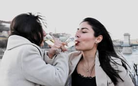 Budapest: Sightseeing Cruise - Unlimited Drinks Optional
