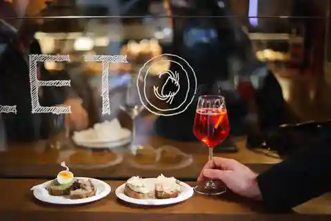 Venice: Bacaro Wine and Food Tour